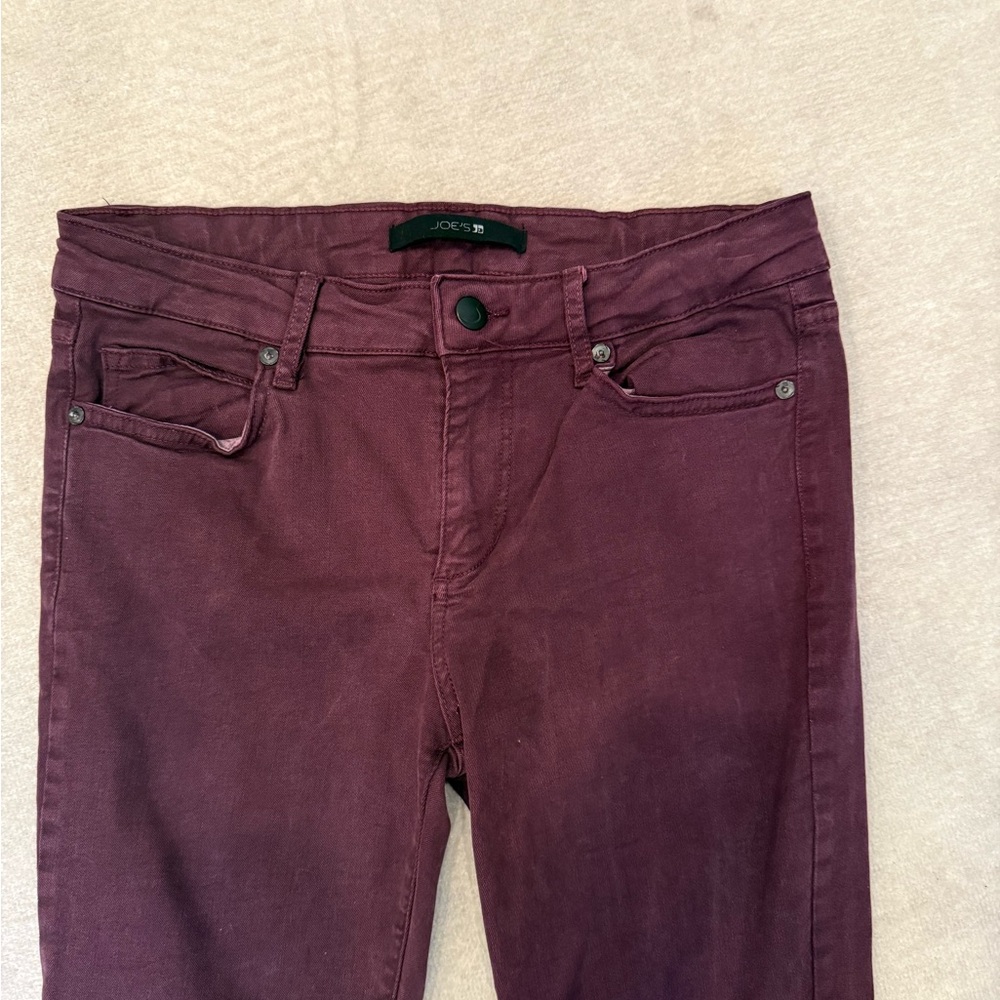 Joe's Jeans Eggplant Ankle Crop 28